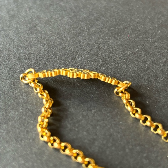 Snowflake Bracelet -NWT - Picture 4 of 6